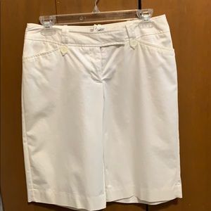 Worthington modern fit petite shorts
